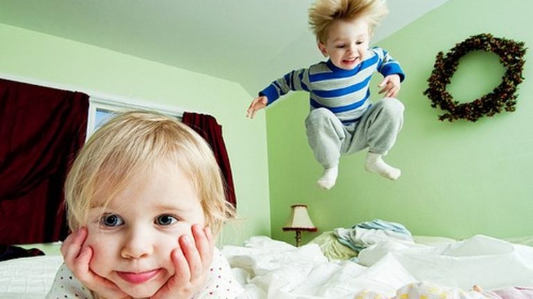 Boletín del Hospital Vozandes de los niños hiperactivos en casa