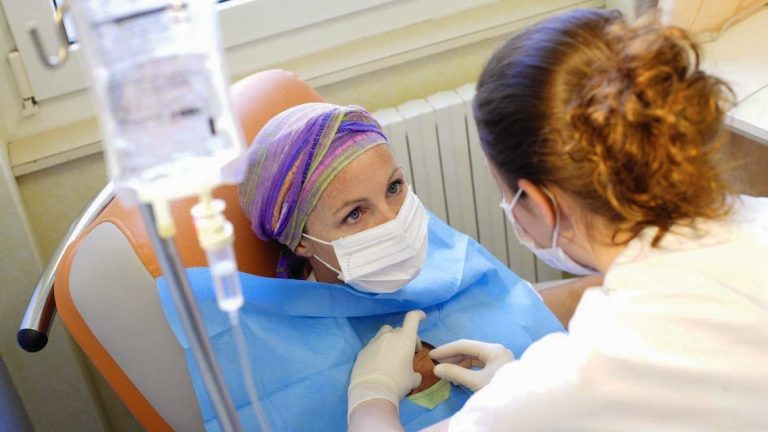 Ideas erróneas sobre el tratamiento contra el cáncer